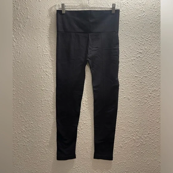 Yummie Black Full Length Seamless Leggings‎ - Picture 2 of 5